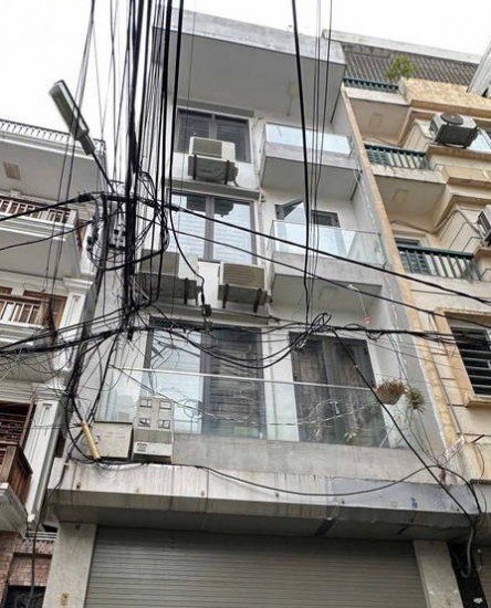 VỊ TRÍ ĐỈNH-2 OTO TRÁNH-VÀO NHÀ-PHỐ VIP-LÂM DU-BỒ ĐỀ-LONG BIÊN-BÁN NHÀ 12,5 TỶ/50M2/4T.